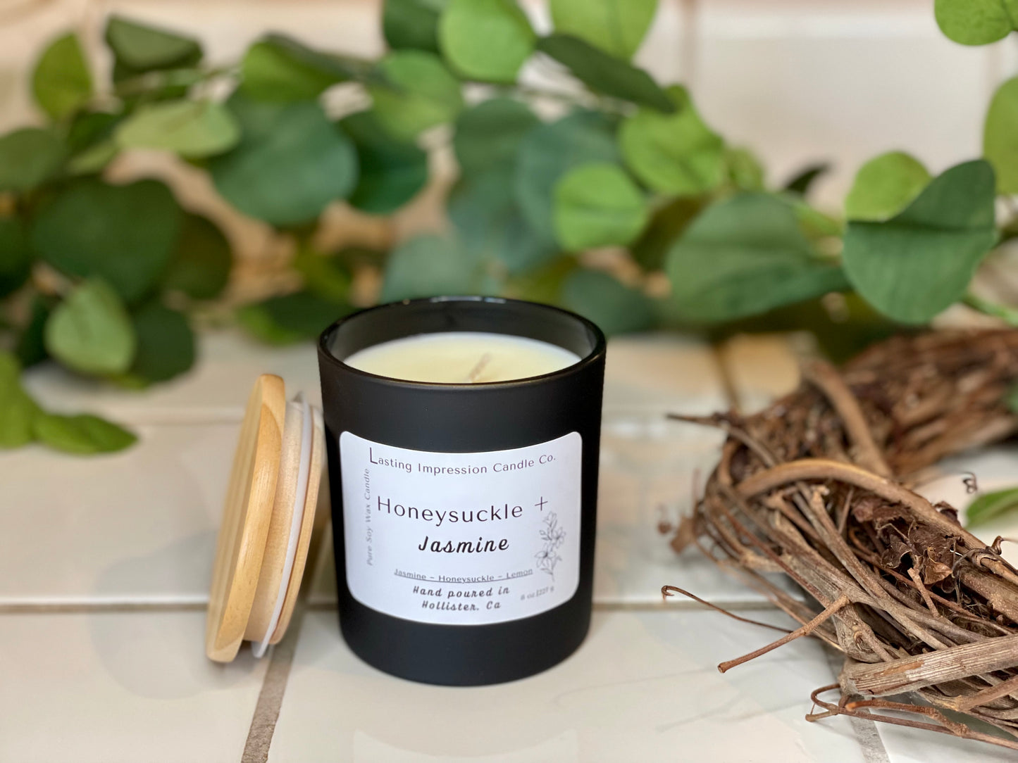 Honeysuckle & Jasmine Scented | Pure Soy Candle
