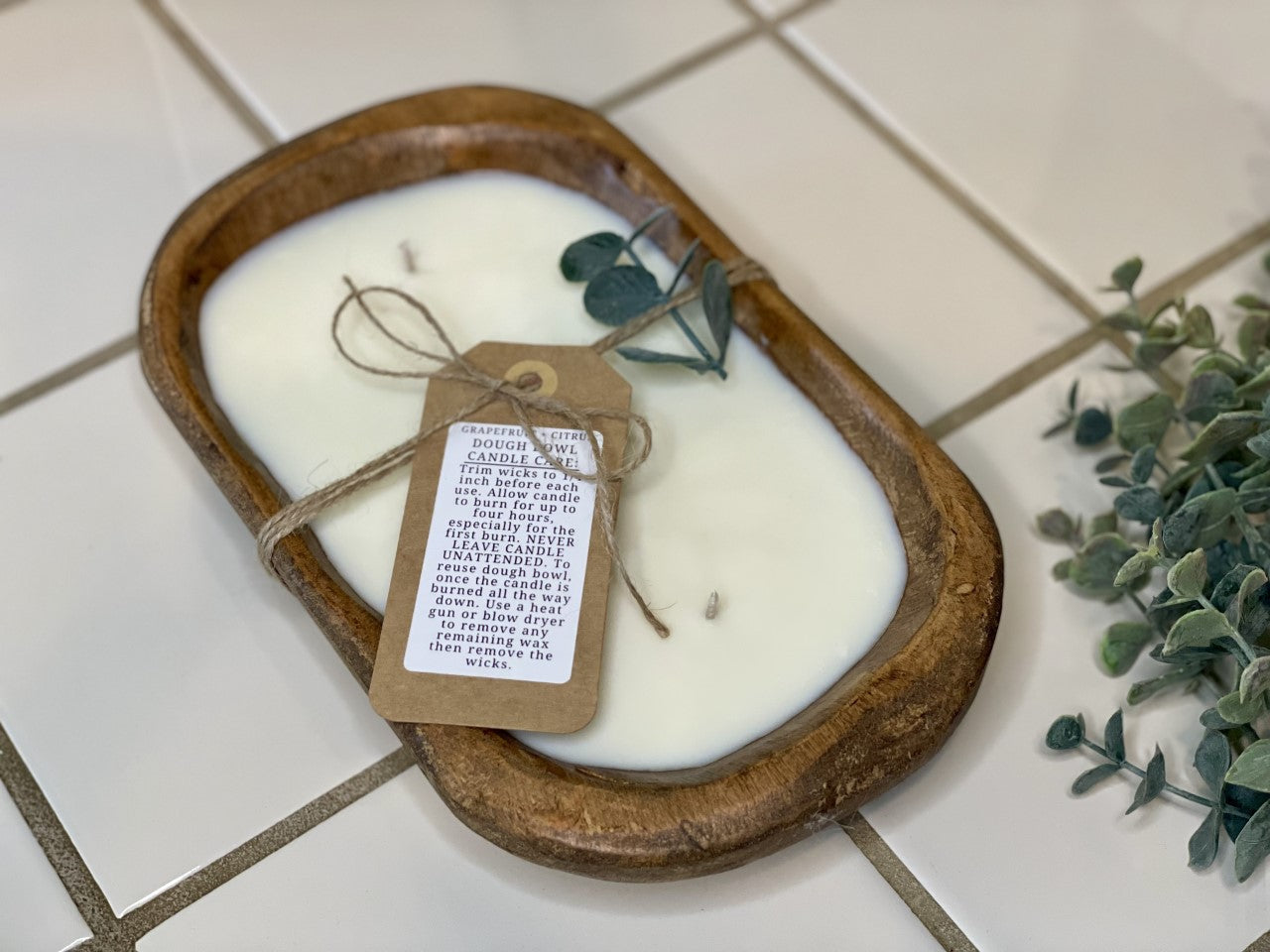 Honeysuckle & Jasmine Scented - Wooden Bowl Candle