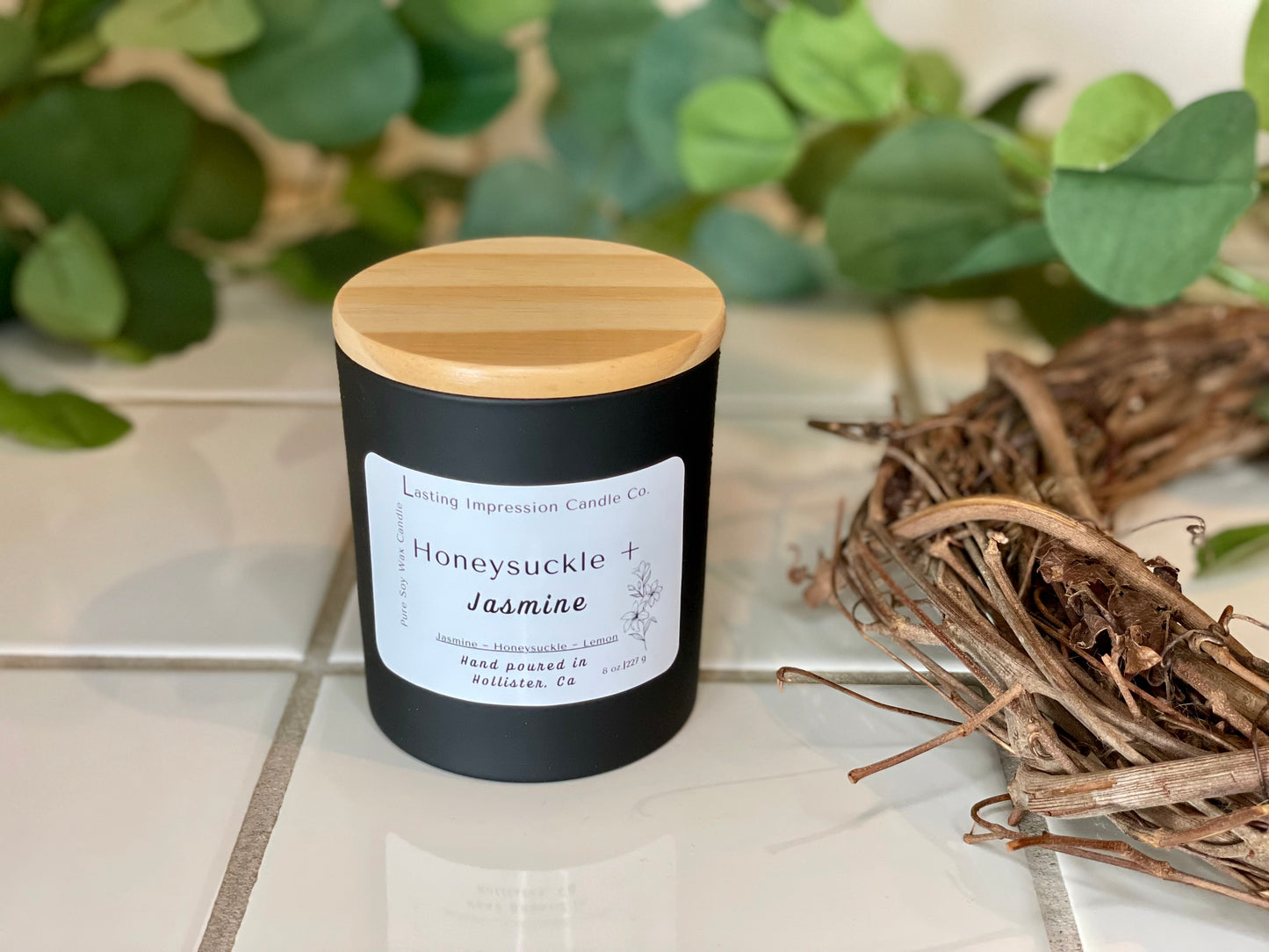 Honeysuckle & Jasmine Scented | Pure Soy Candle